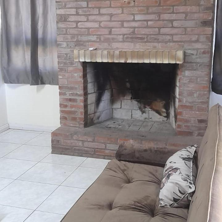 Casa Ampla Com Lareira E Churrasqueira Canela Exteriör bild
